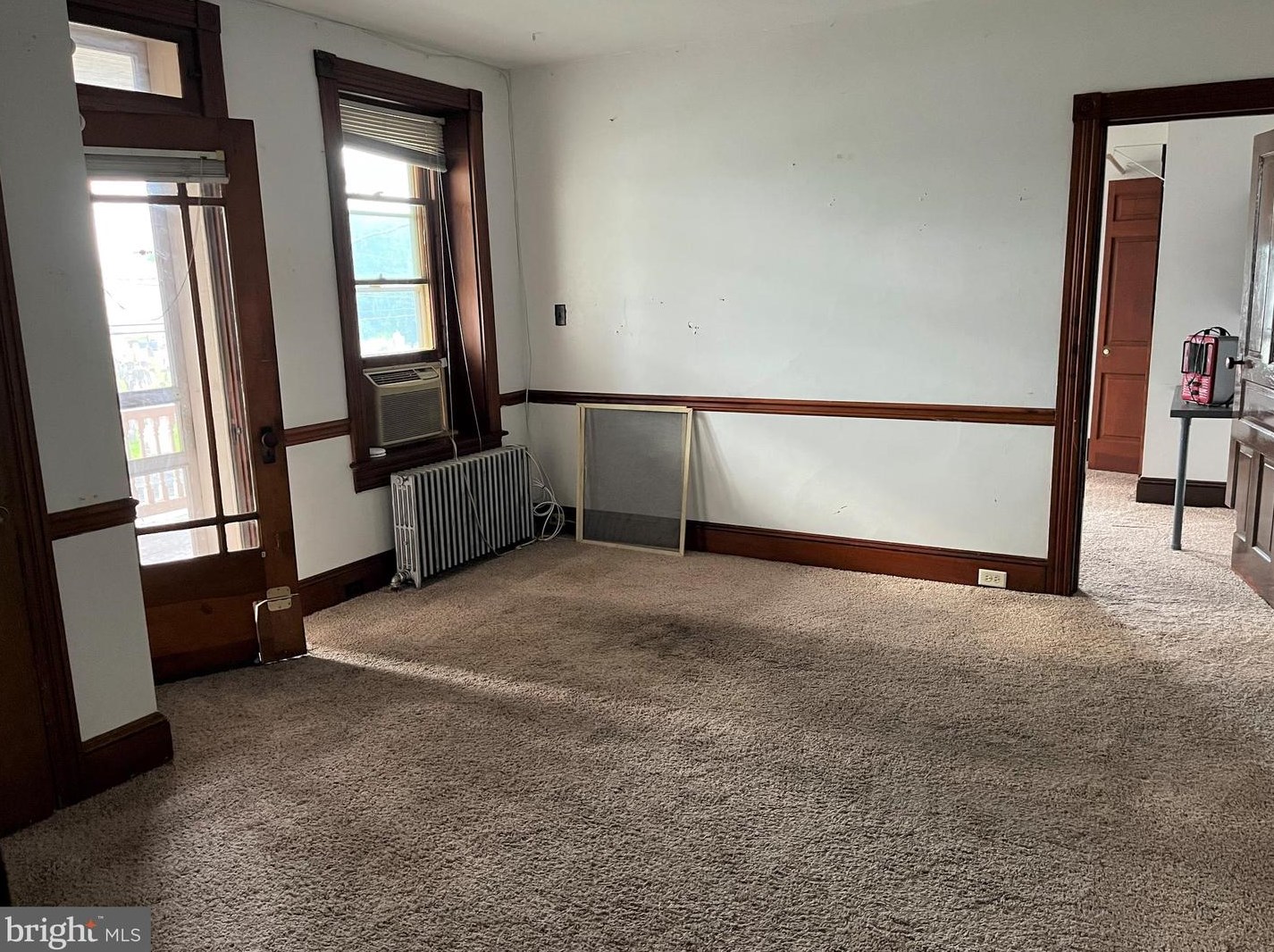278 W Main St #4, Bareville, PA 17540
