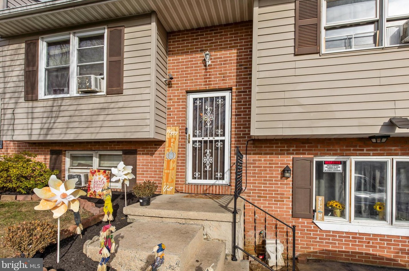 39 Pickford Dr, Lancaster, PA 17603