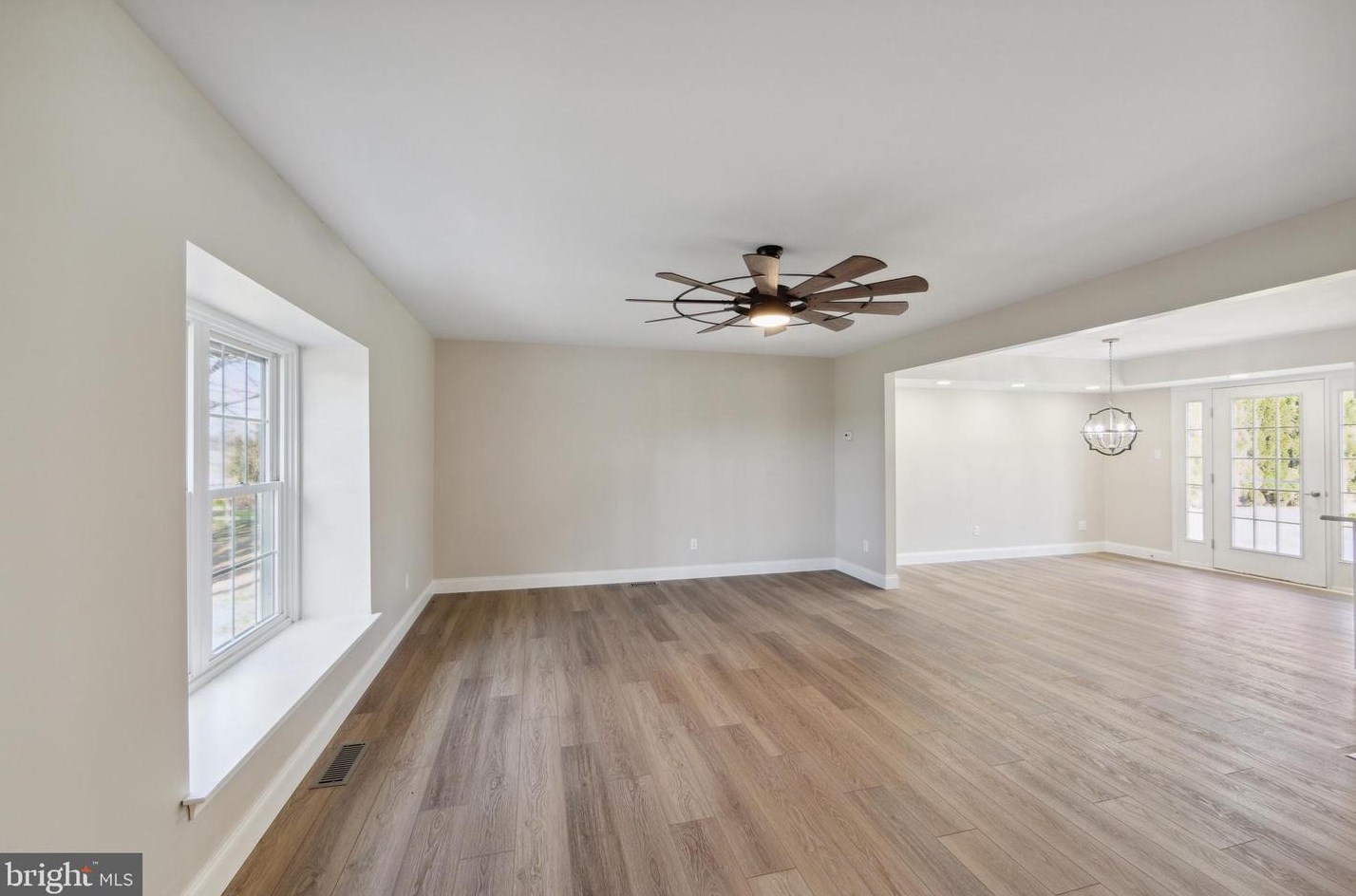 30 Long Ln, Colerain, PA 17536