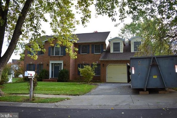 53 Hemlock Ln, Bareville, PA 17540