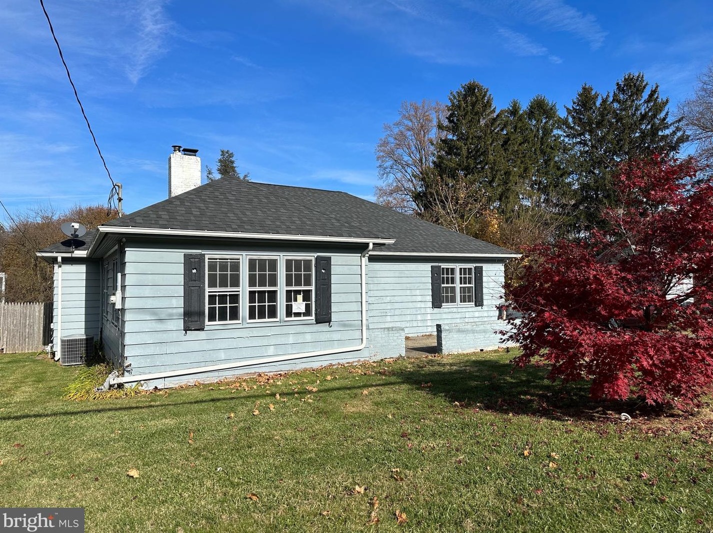 2047 Old Philadelphia, Lancaster, PA 17602