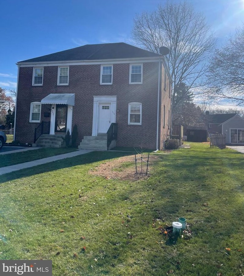 976 Center Ave, Lancaster, PA 17601