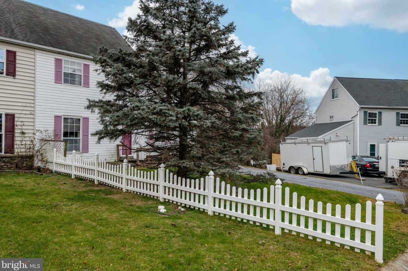 2011 Aspen Ln, Kinderhook, PA 17512-9780