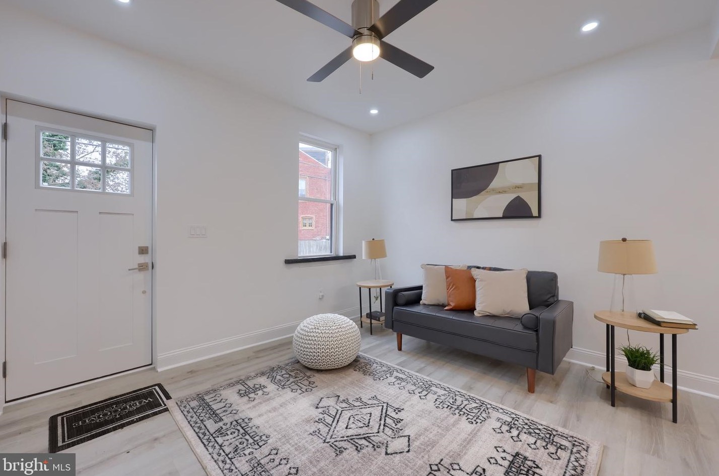 30 W Strawberry St, Lancaster, PA 17603