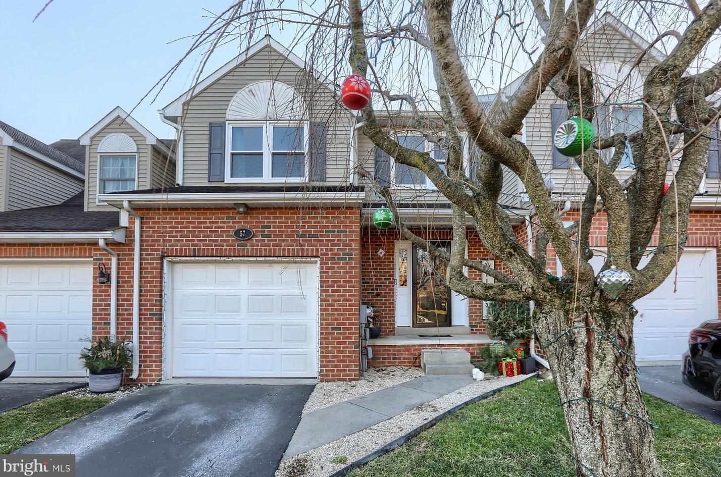 57 Spring Hill Ln, Mountville, PA 17554