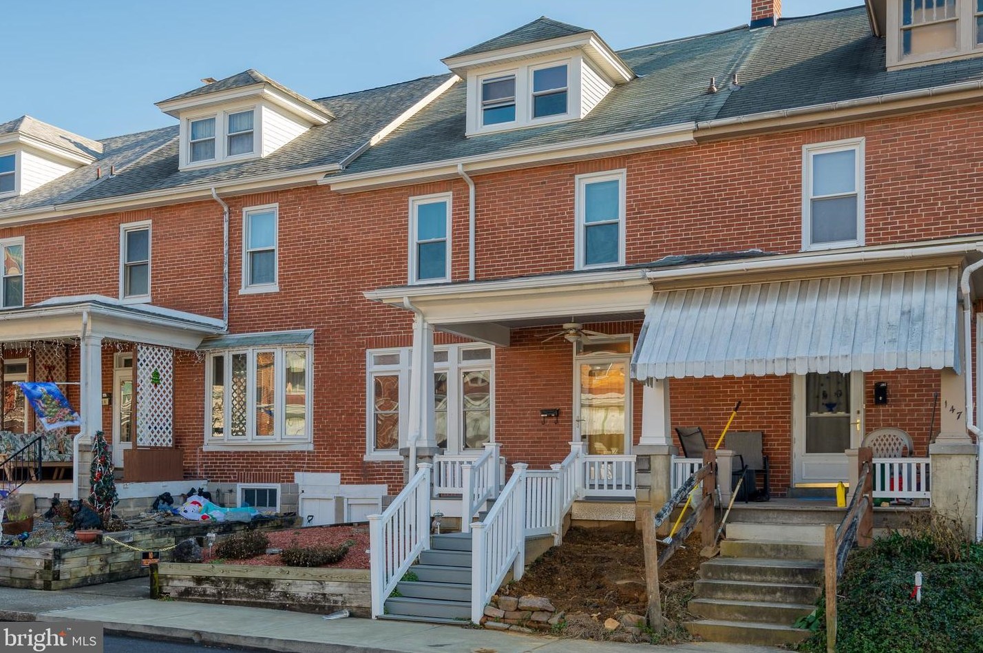 149 Park Ave, Ephrata, PA 17522