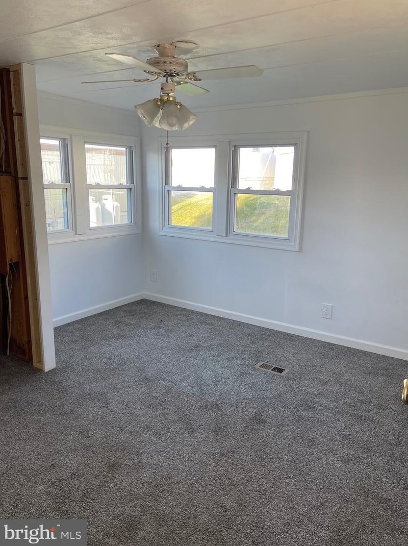 2385 Old Rd, Smithville, PA 17560