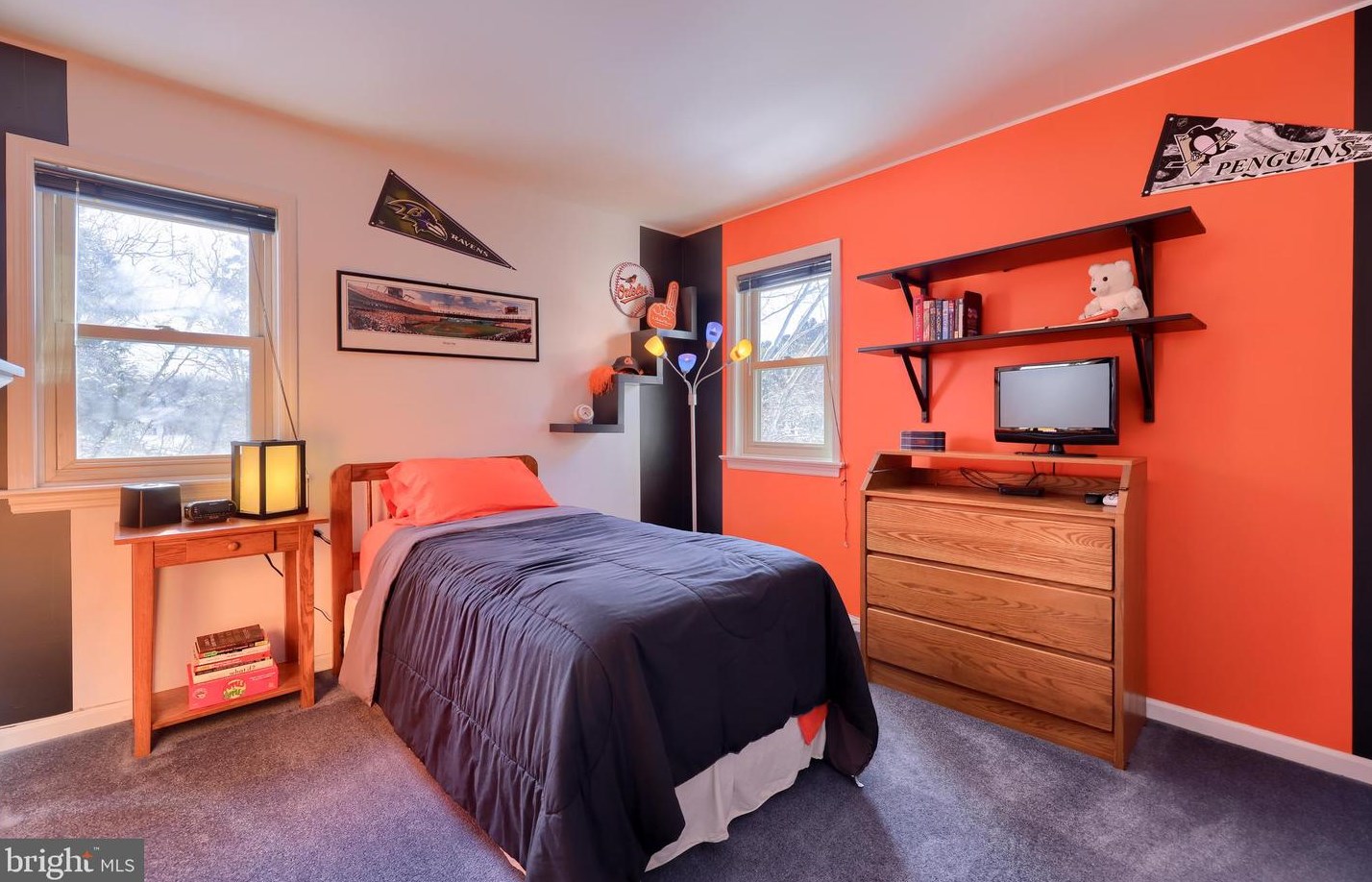 1517 Edinborough Cir, Landisville PA  17538-1364 exterior