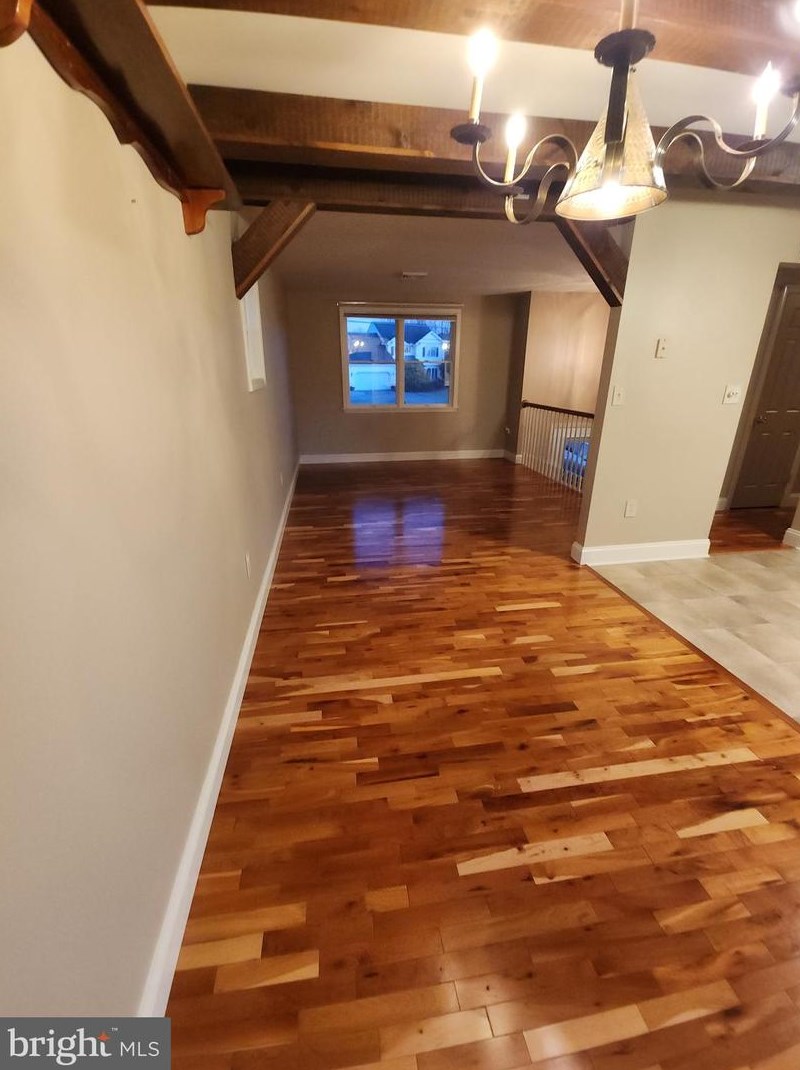 2284 N Penryn Rd, Old Line, PA 17545