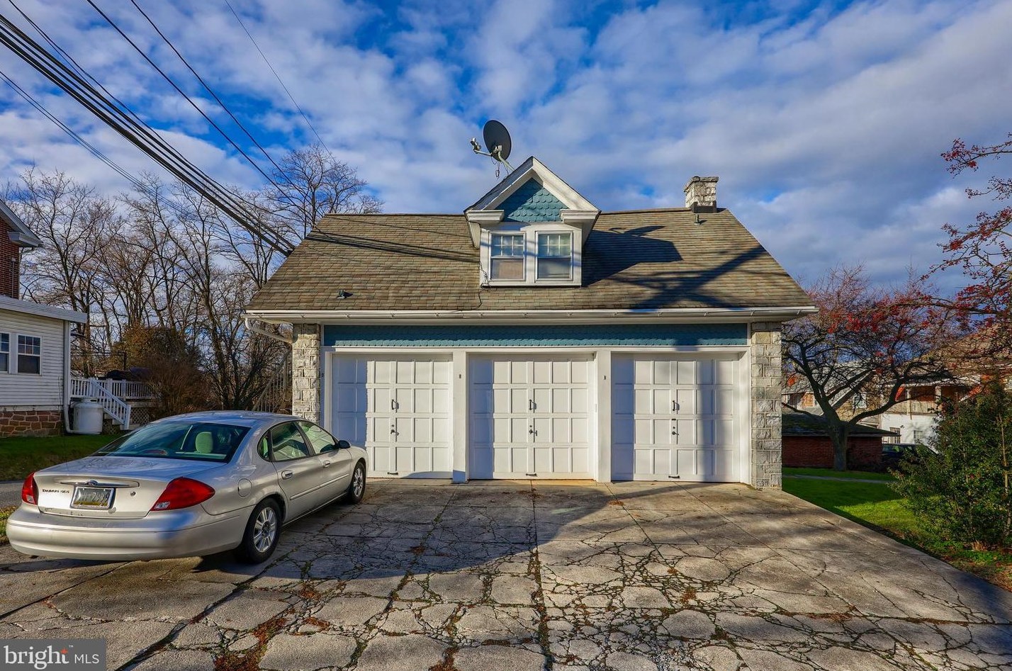402 State St, Ephrata PA  17522-2102 exterior