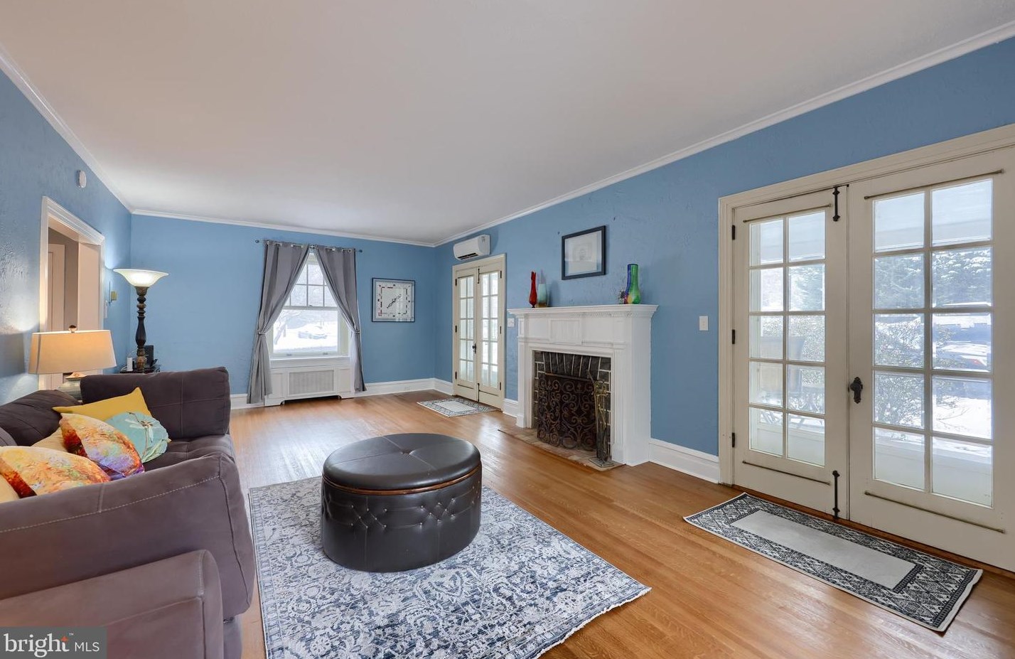 402 State St, Ephrata PA  17522-2102 exterior