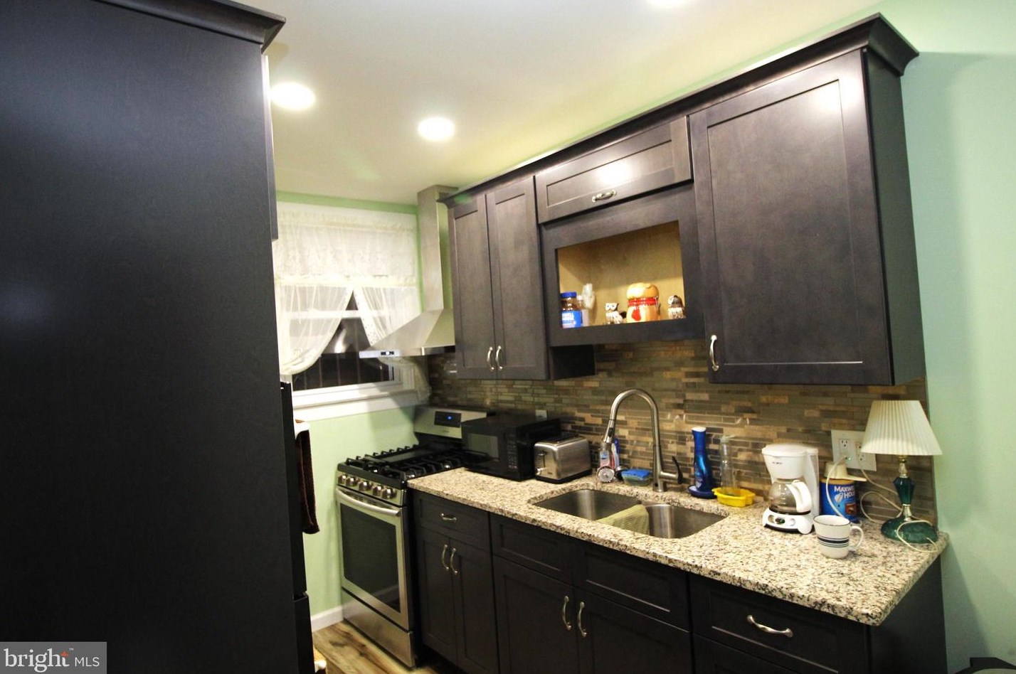 821 Ocean Ave, Lancaster, PA 17603