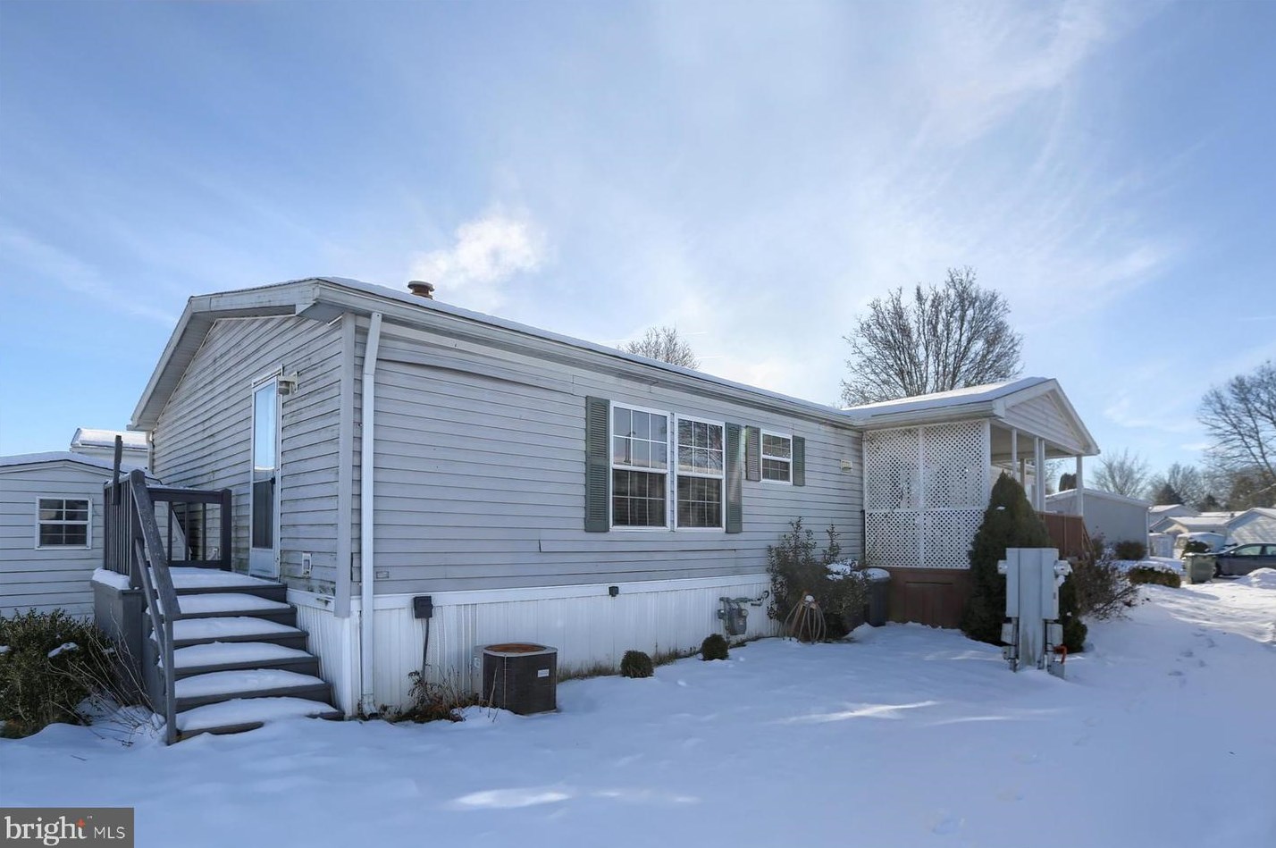 203 Greenbriar Cir, Lancaster, PA 17603