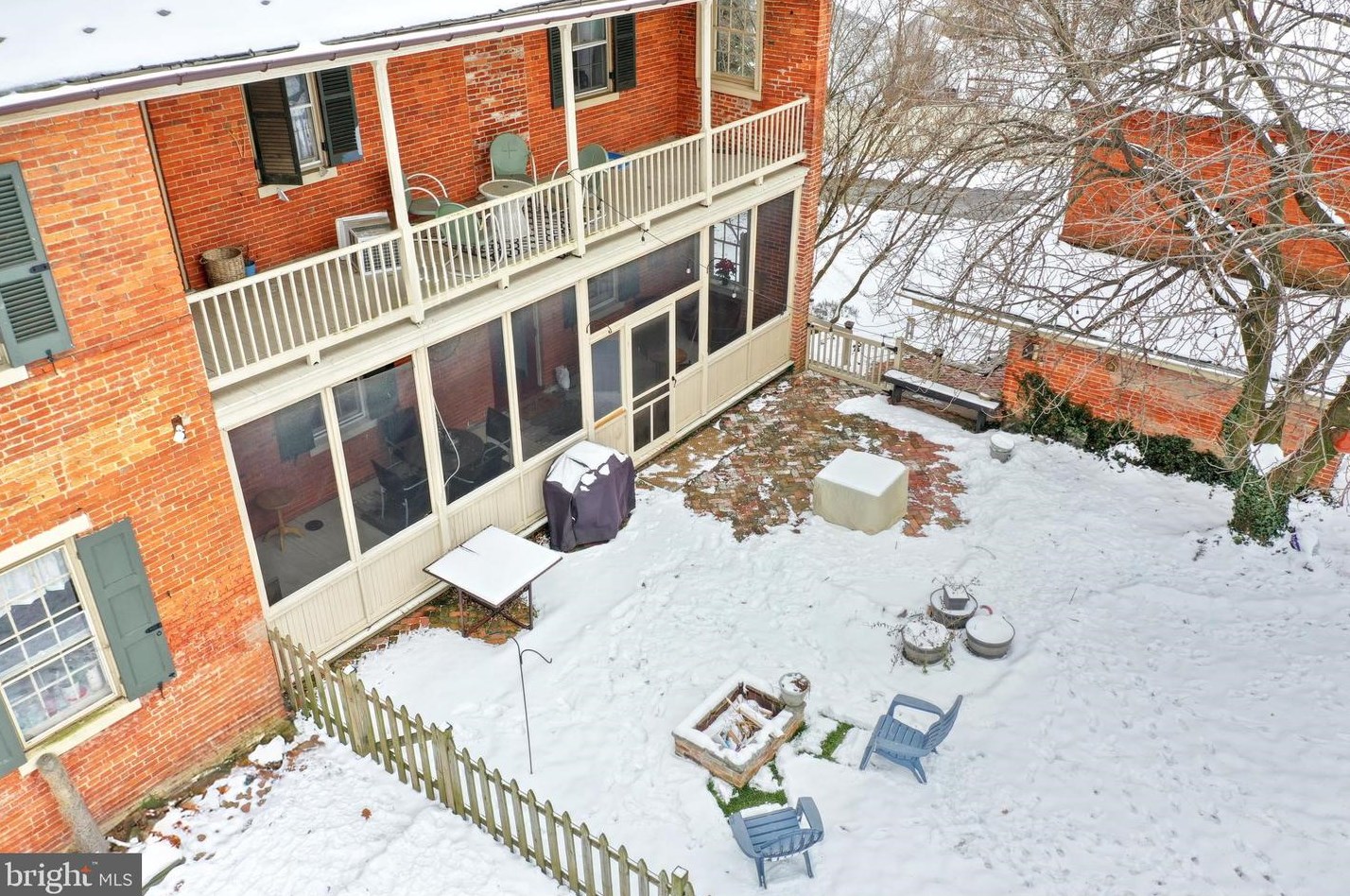 1151 Cloverton Dr, Kinderhook PA  17512-9405 exterior