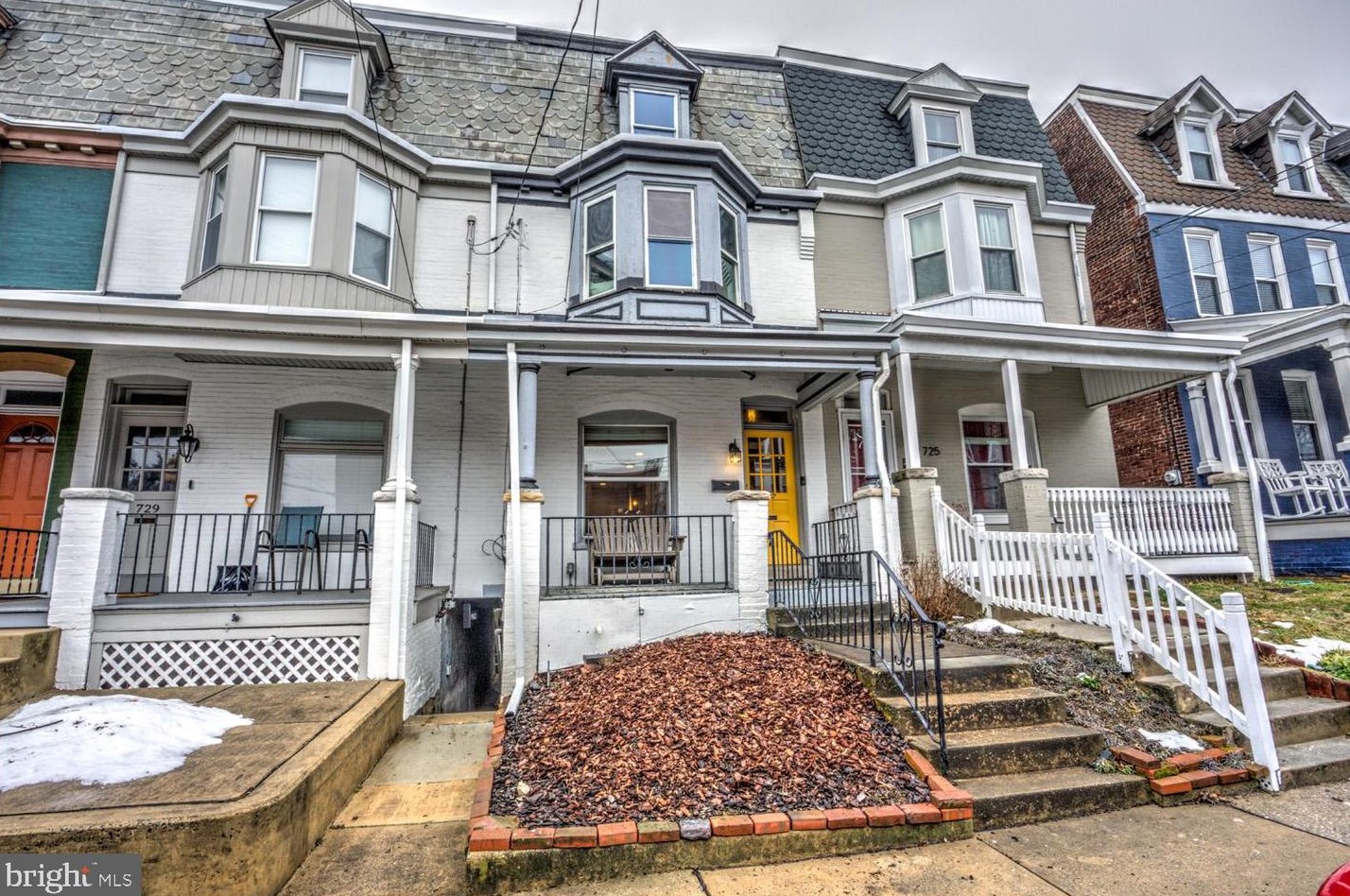 727 Plum St, Lancaster PA  17602-4327 exterior