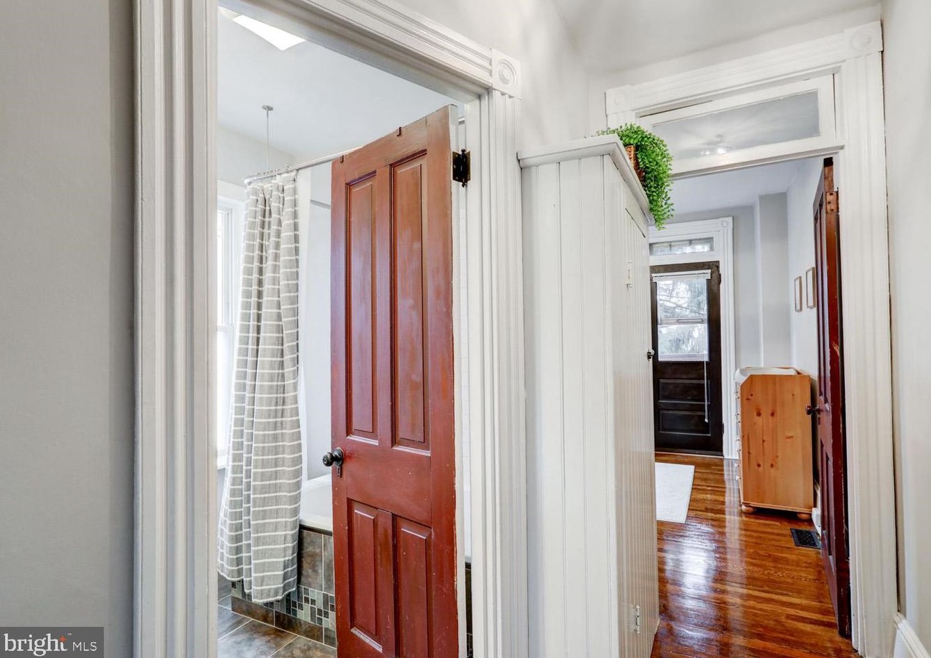 727 Plum St, Lancaster PA  17602-4327 exterior