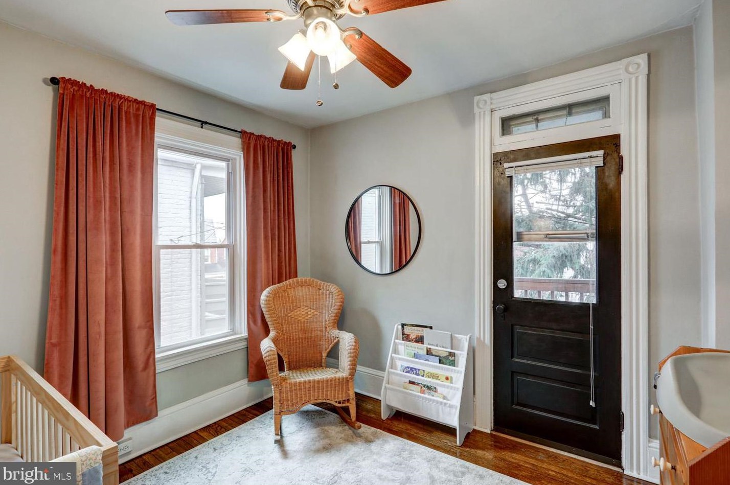 727 Plum St, Lancaster PA  17602-4327 exterior