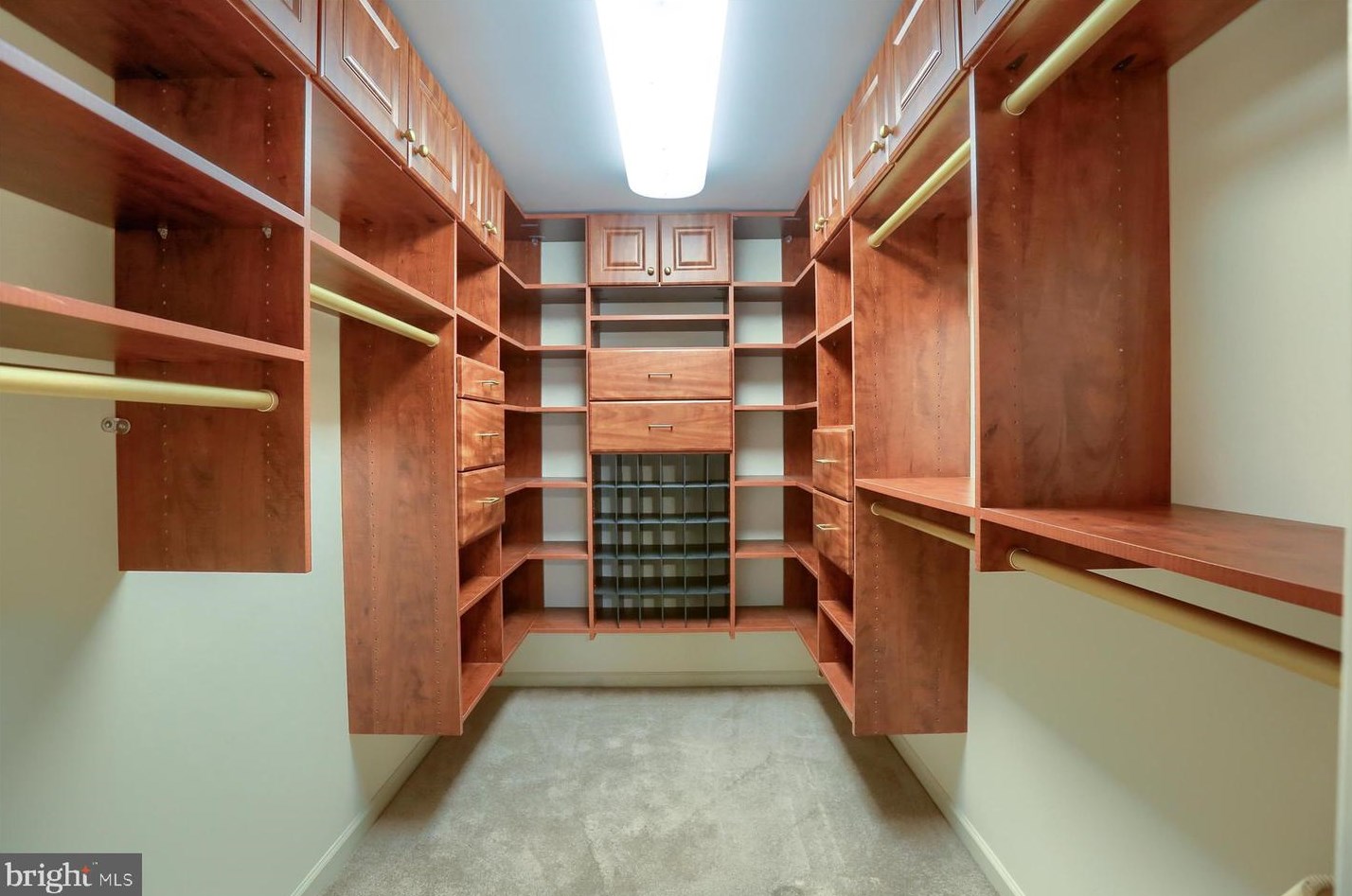 1533 Robert Rd, Lancaster PA  17601-5632 exterior