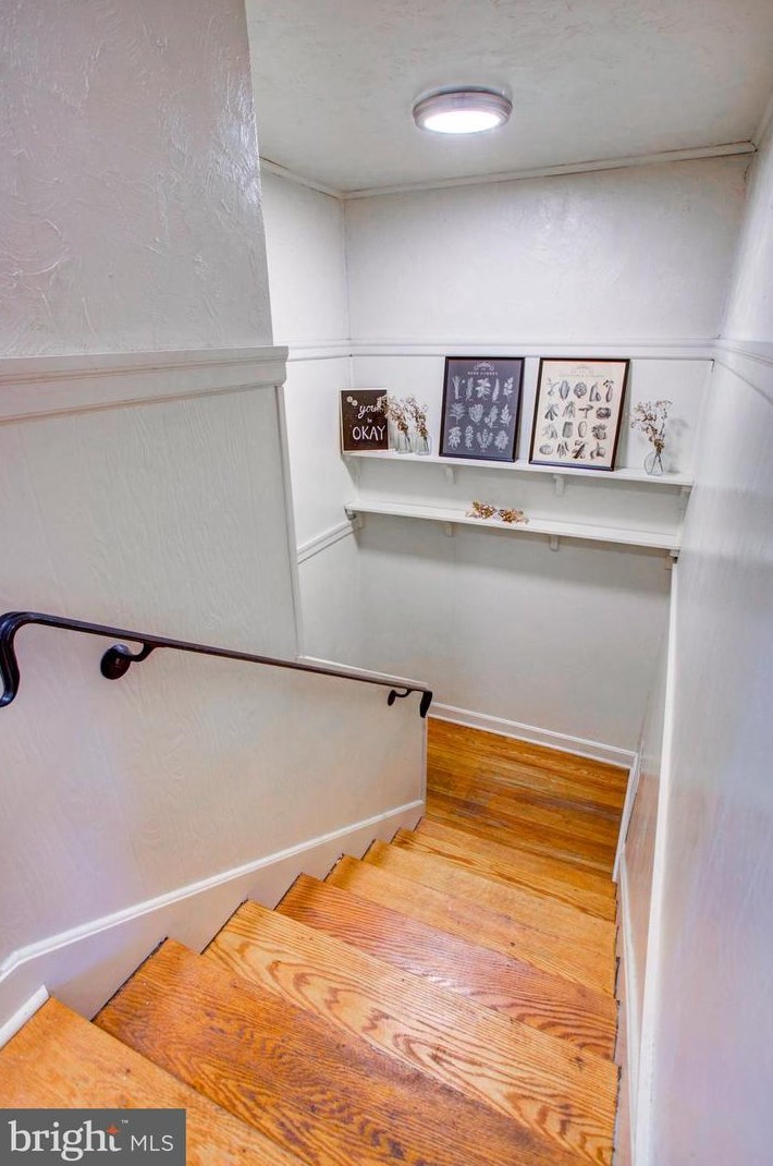 405 Duke St, Lancaster PA  17602-4205 exterior