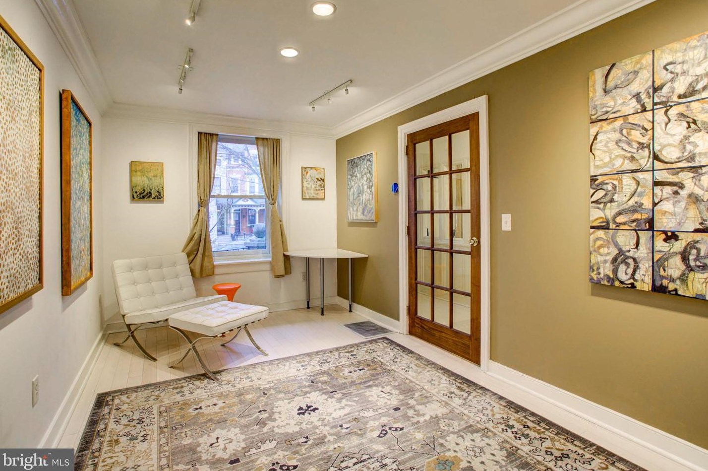 405 Duke St, Lancaster PA  17602-4205 exterior