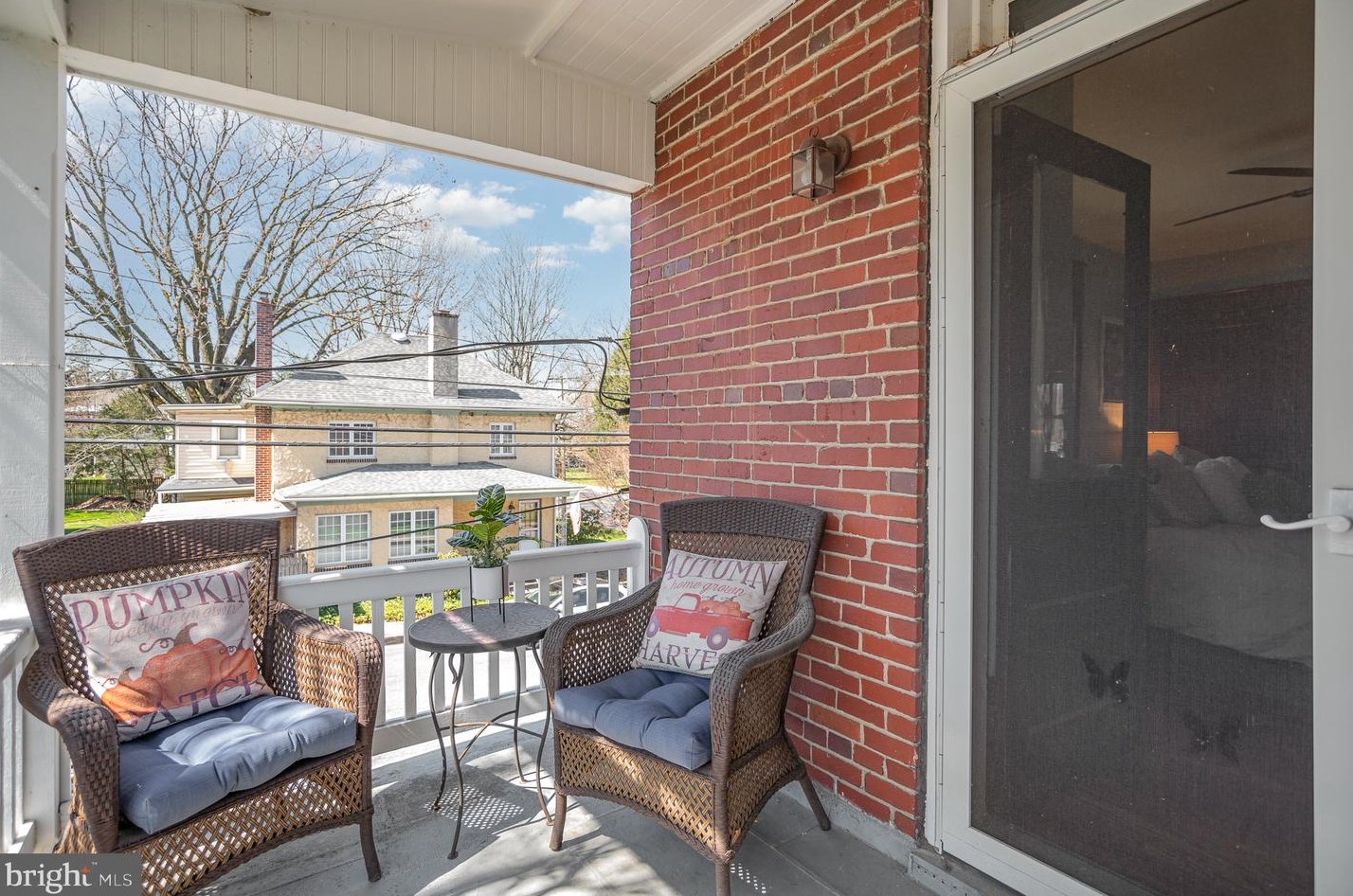 746 State St, Ephrata PA  17522-2342 exterior