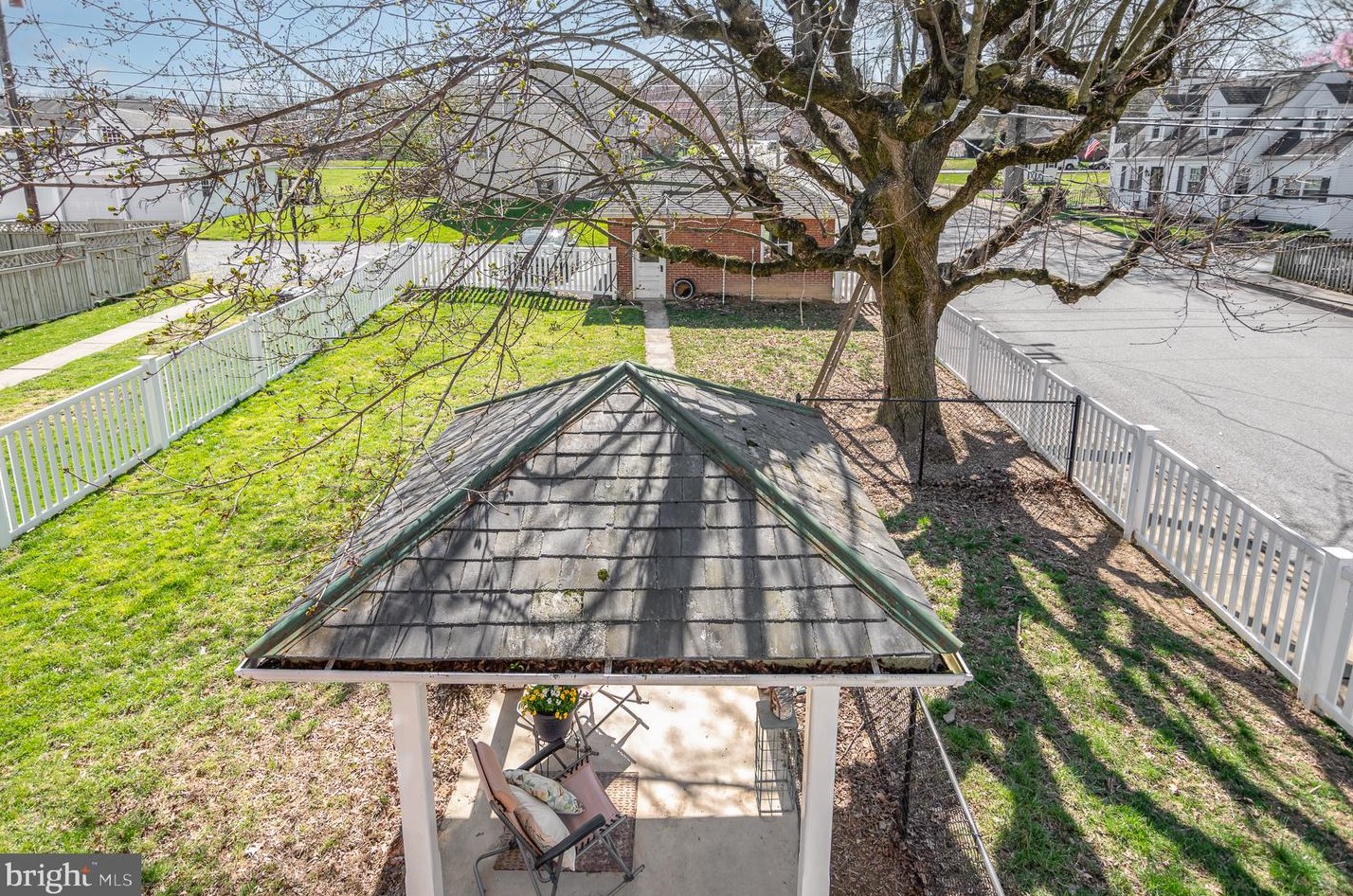 746 State St, Ephrata PA  17522-2342 exterior