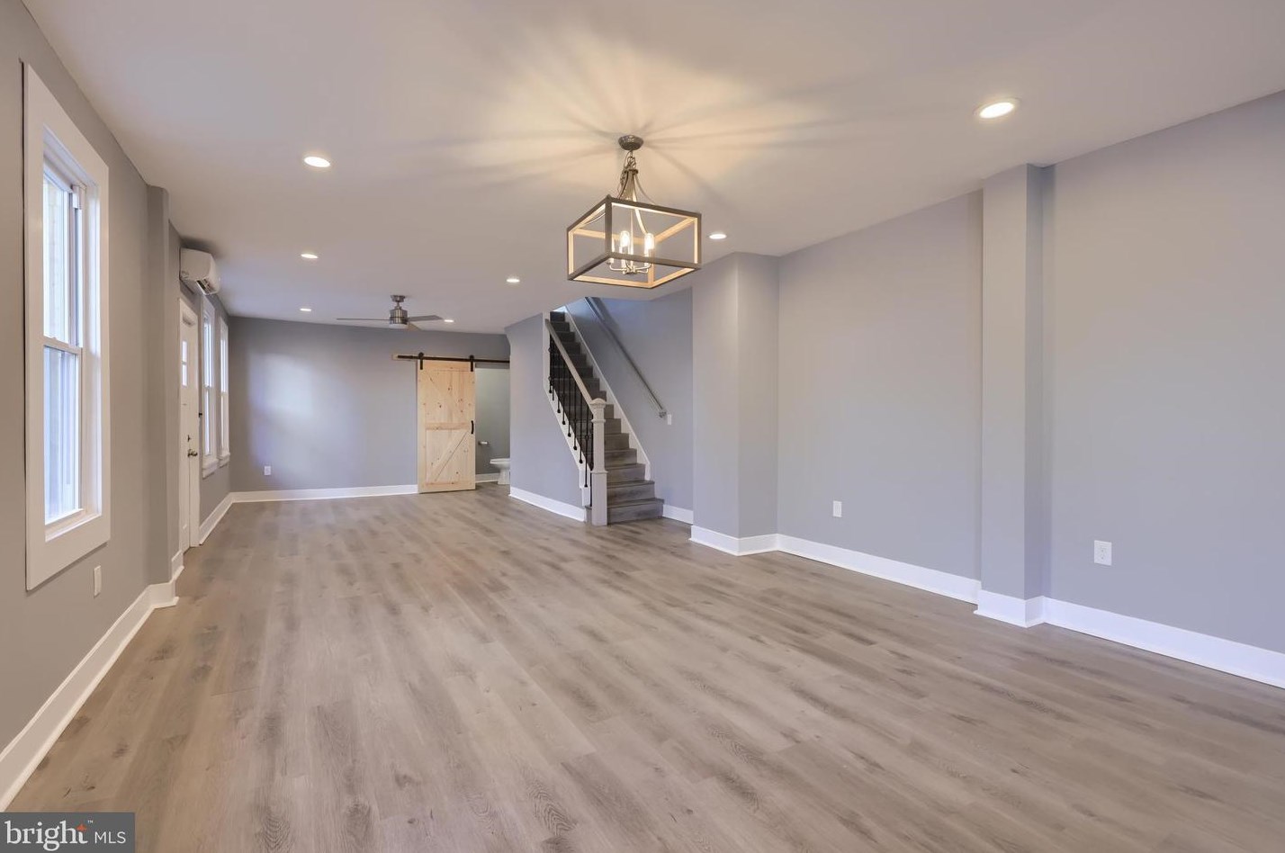 447 Cherry St, Kinderhook PA  17512-1526 exterior