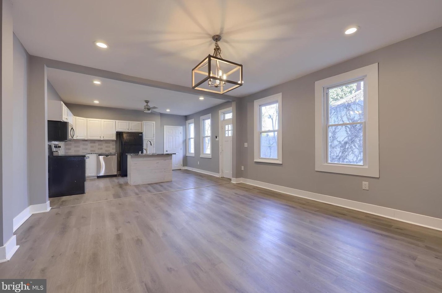 447 Cherry St, Kinderhook PA  17512-1526 exterior