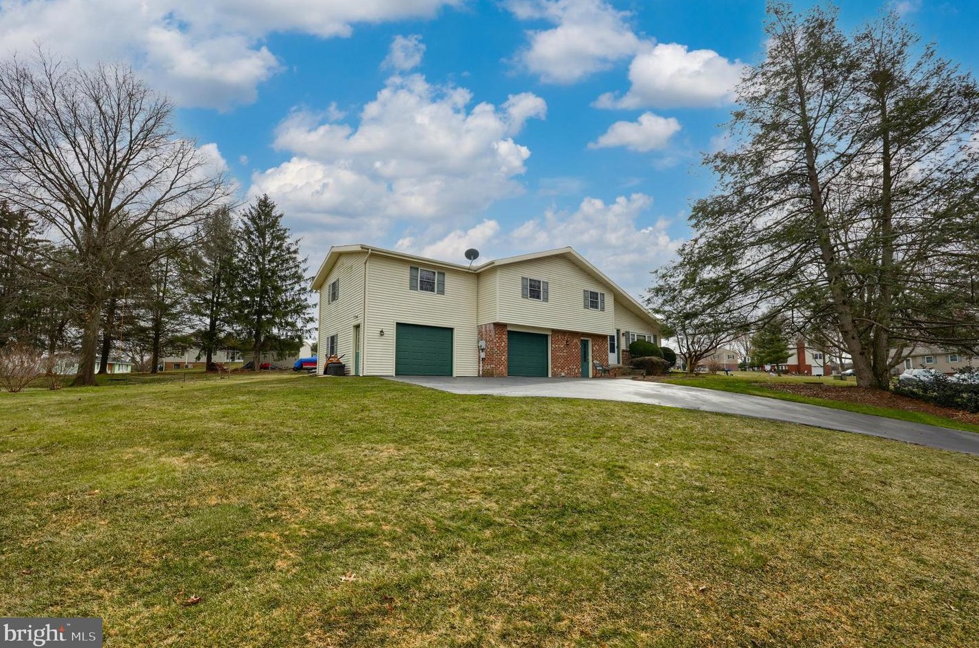 1475 Jerry Ln, Old Line, PA 17545-9351