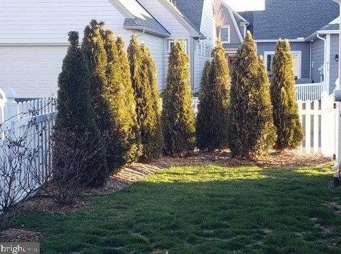412 Constitution Dr, Ephrata PA  17522 exterior