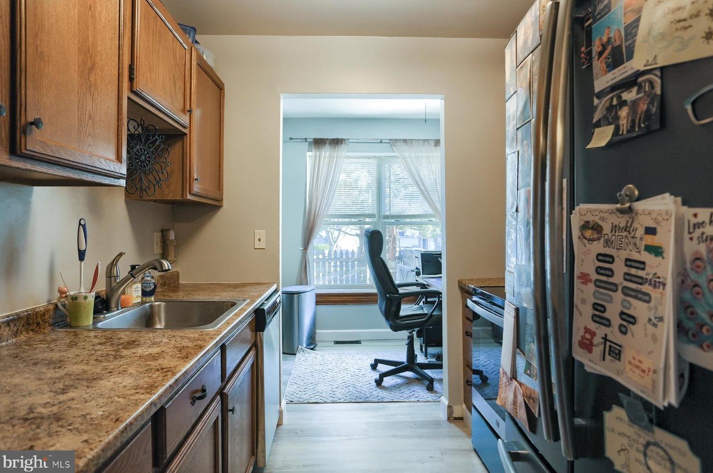 12 Townsend Ct, Lancaster PA  17603-6797 exterior