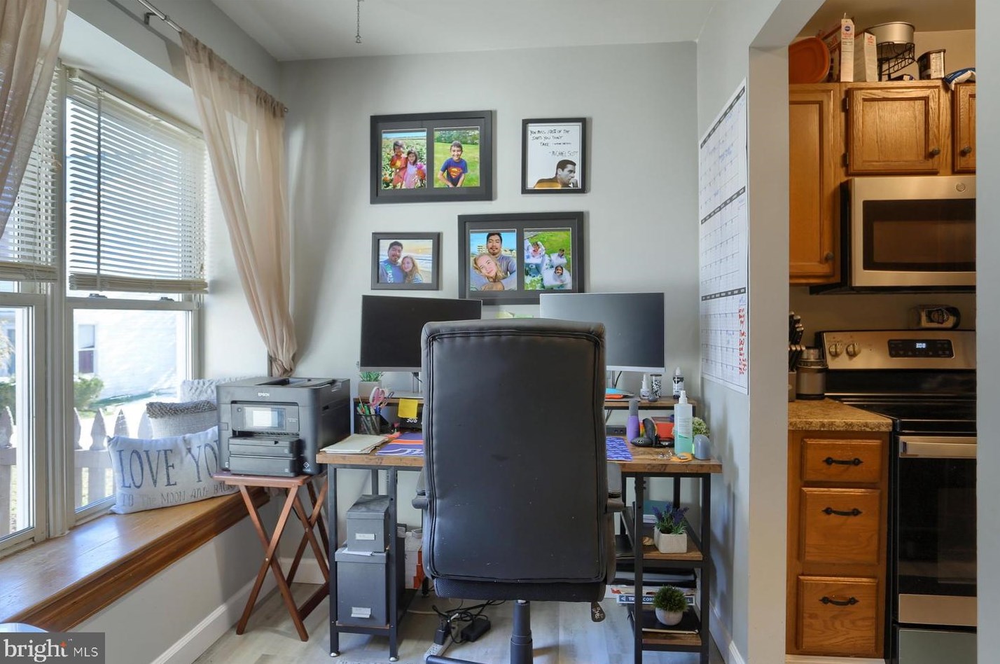 12 Townsend Ct, Lancaster PA  17603-6797 exterior