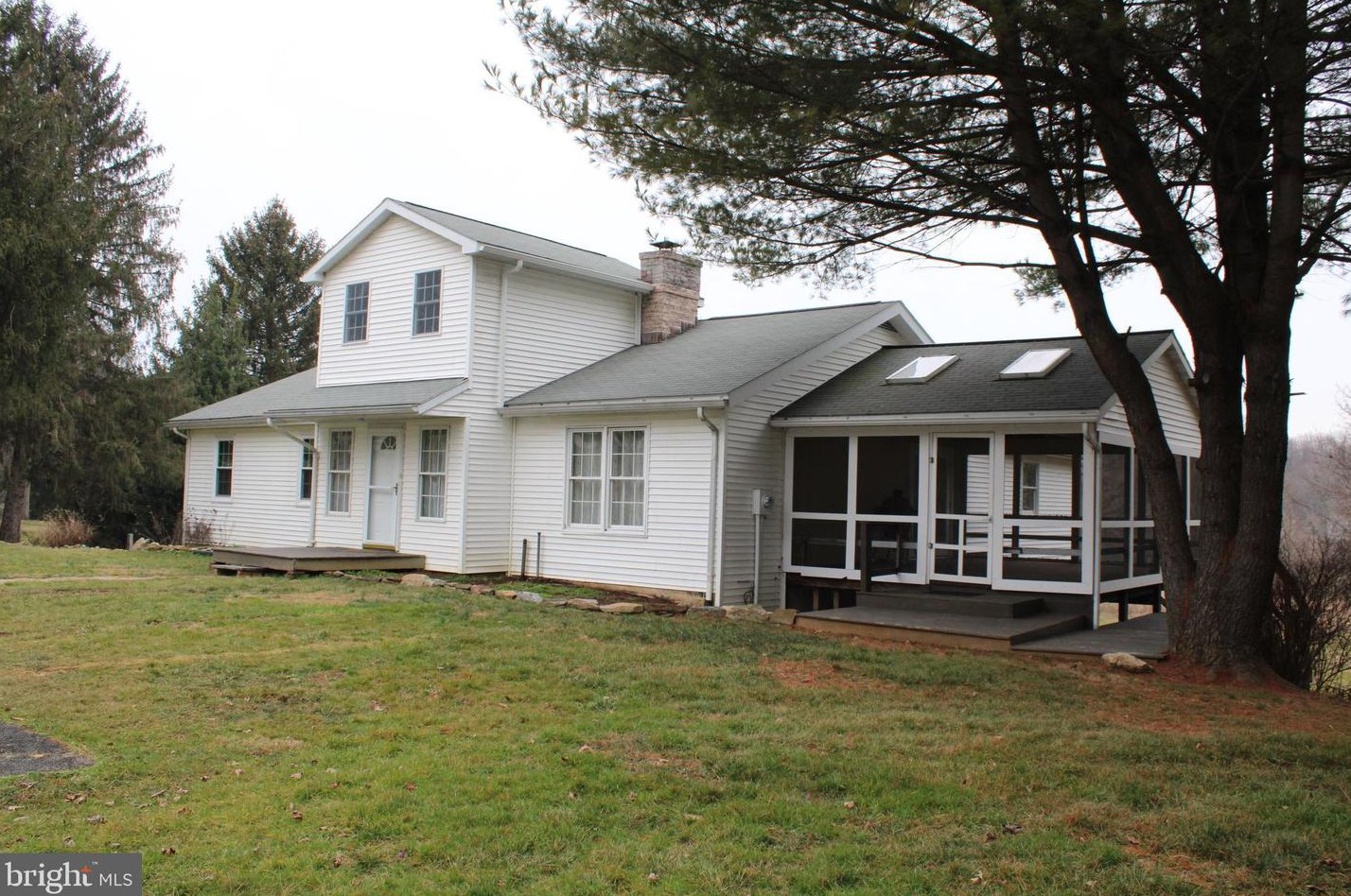 21 Cherokee Rd, Willow, PA 17584