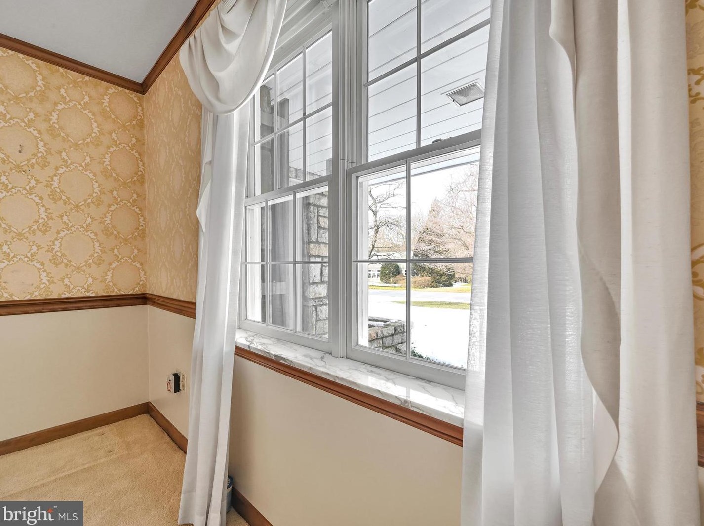 1418 Clayton Rd, Lancaster PA  17603-2404 exterior