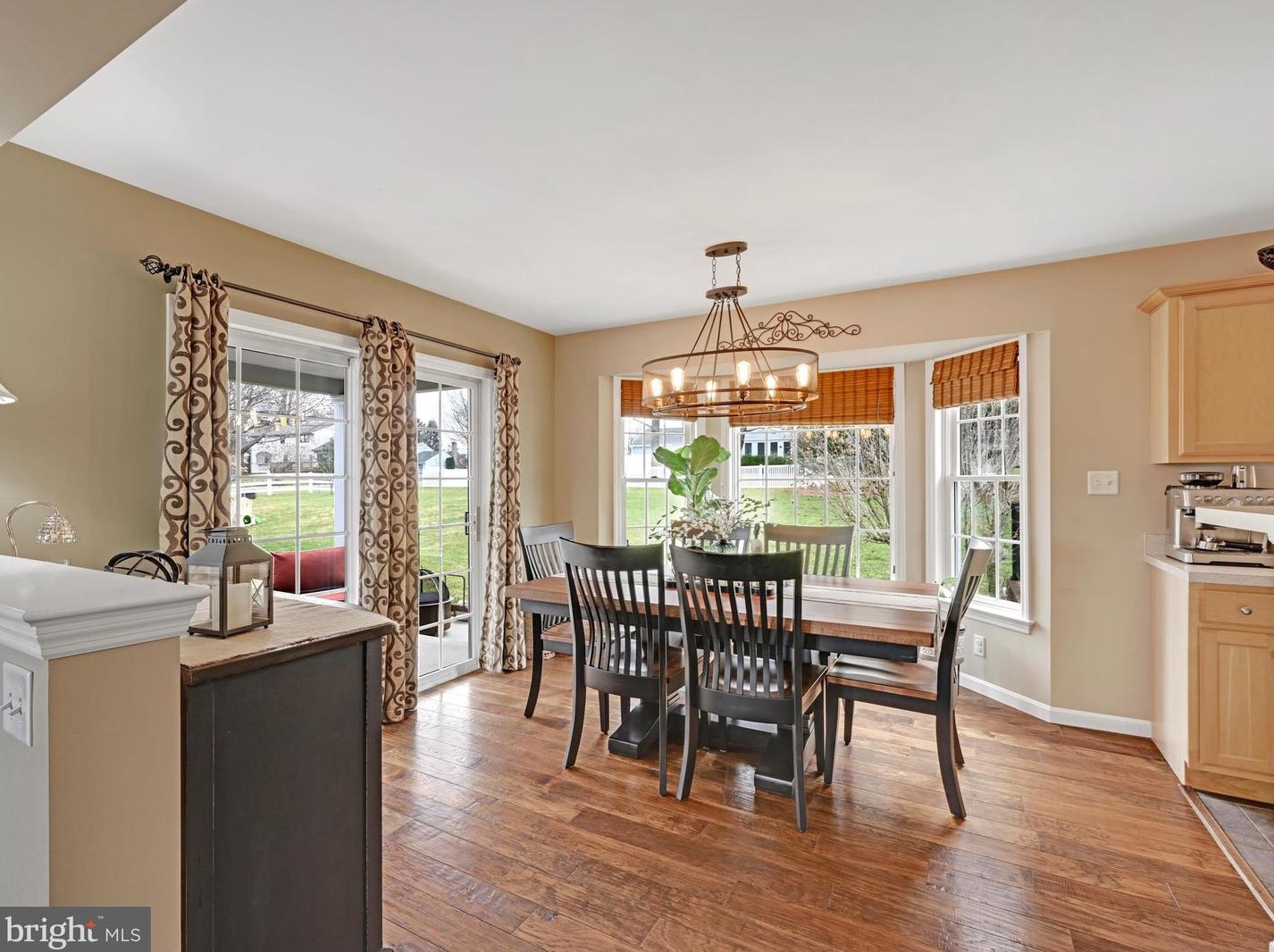 572 Wallingford Rd, Lancaster PA  17601-3526 exterior