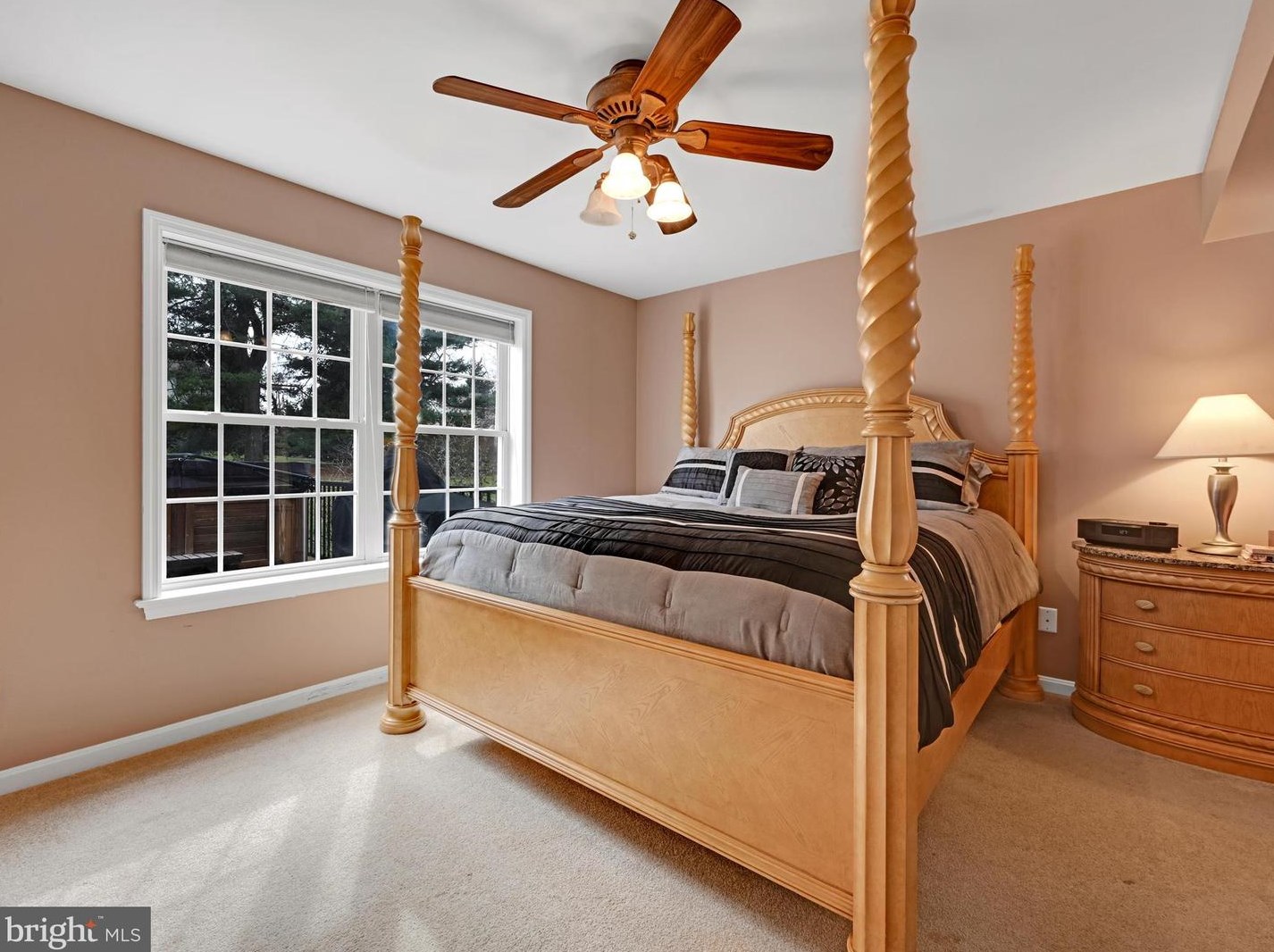 572 Wallingford Rd, Lancaster PA  17601-3526 exterior