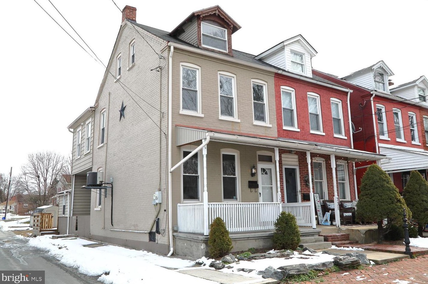 729 12th St, Kinderhook, PA 17512-1904