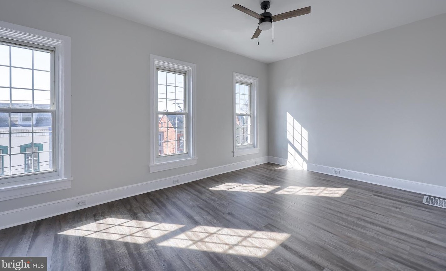 125 3rd St, Kinderhook PA  17512-1133 exterior