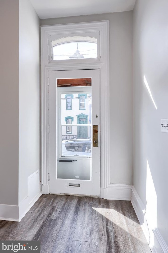 125 3rd St, Kinderhook PA  17512-1133 exterior