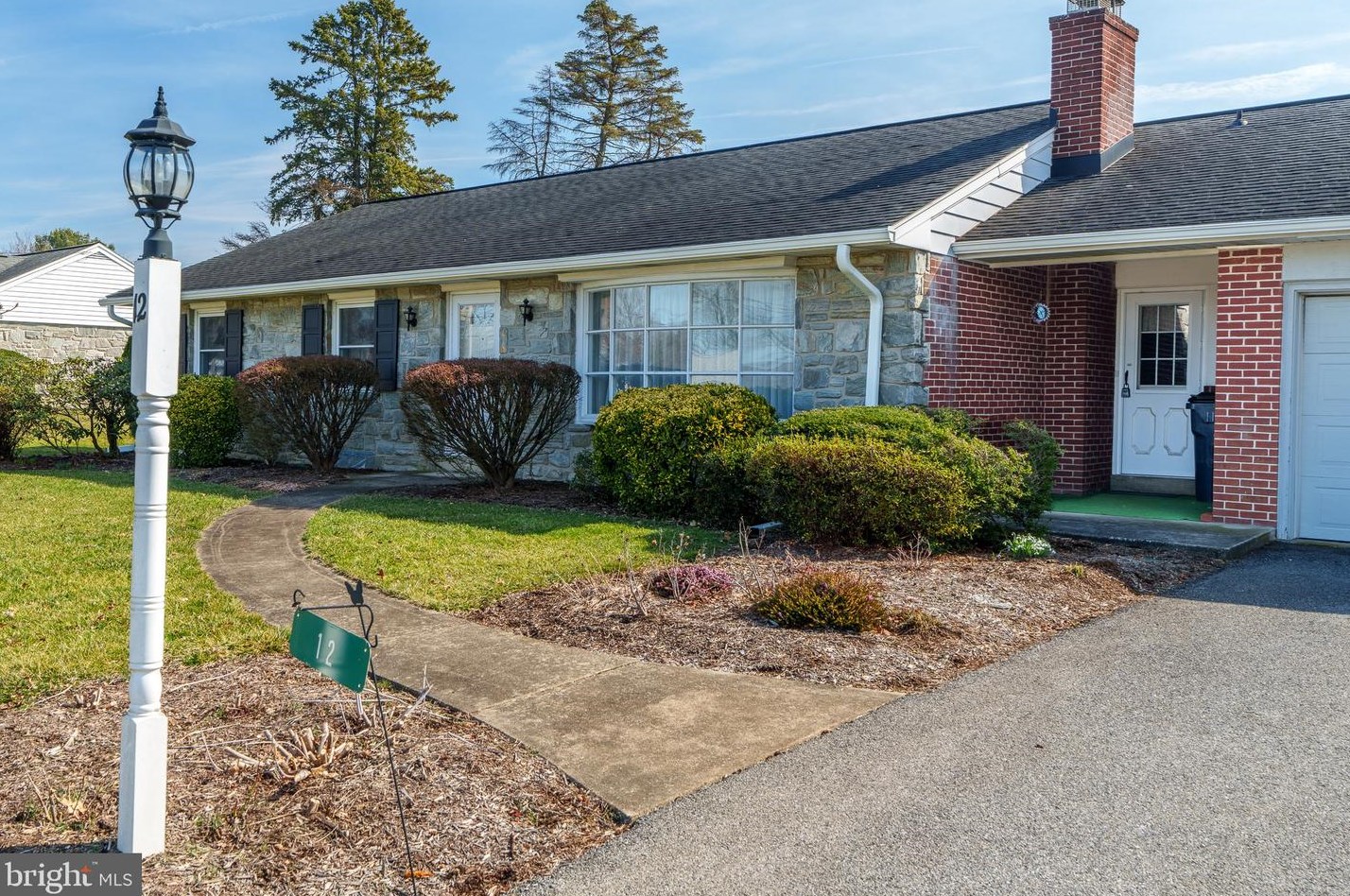 12 Budview Dr, Willow, PA 17584
