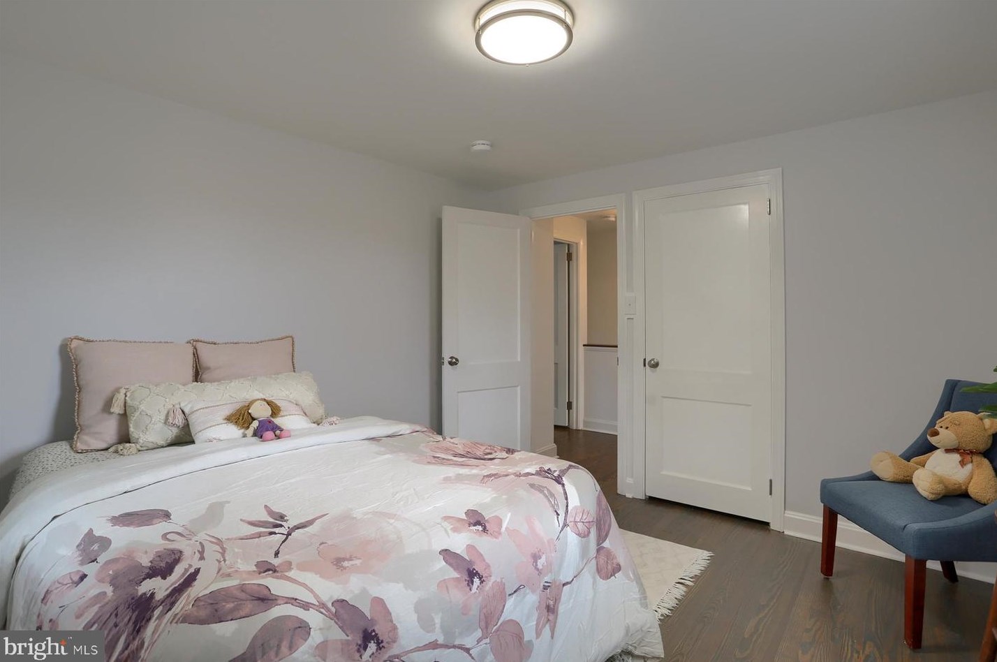 406 Rosedale Ave, Lancaster PA  17603-5708 exterior