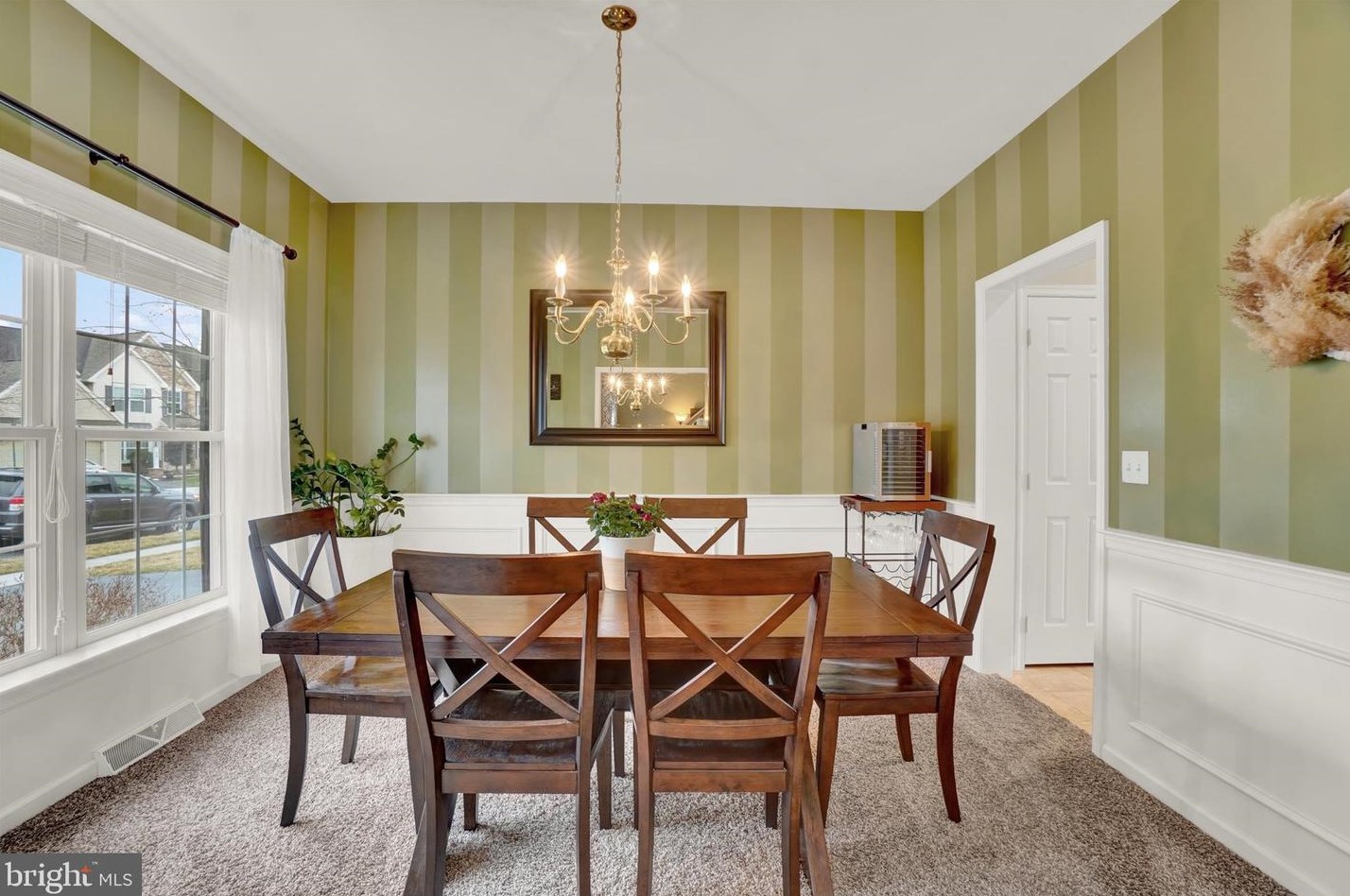 83 Bloomfield Dr, Ephrata PA  17522-9168 exterior