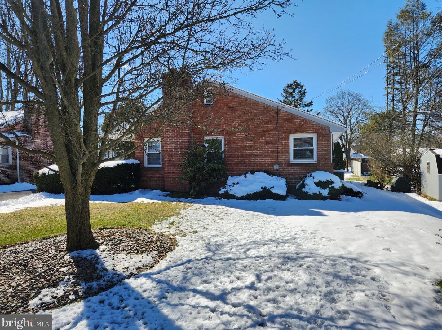78 Village Dr, Lancaster PA  17601-3324 exterior