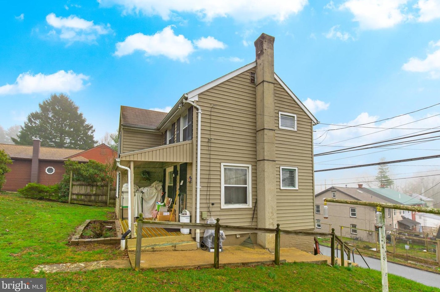790 Hazel Ave, Marietta, PA 17547-1825