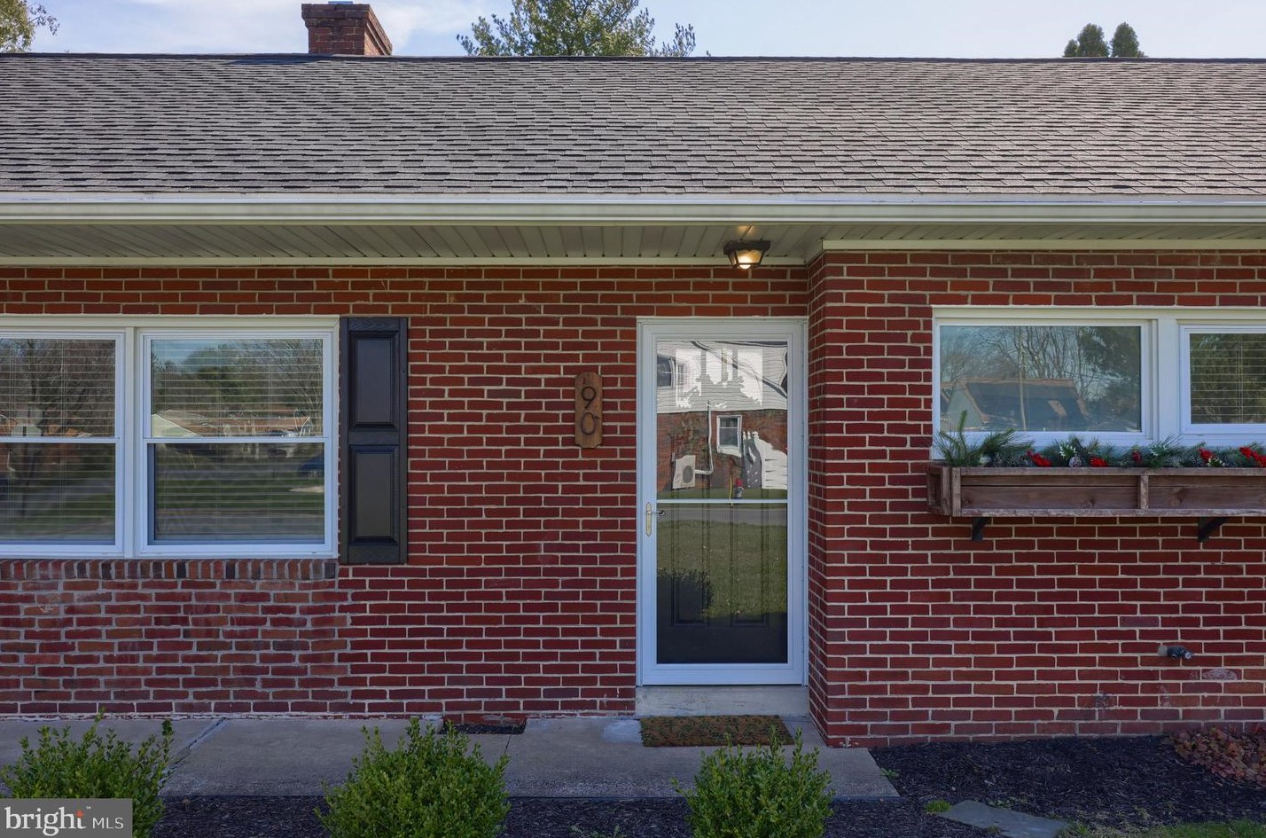 90 Stanley Ave, Landisville PA  17538-1023 exterior