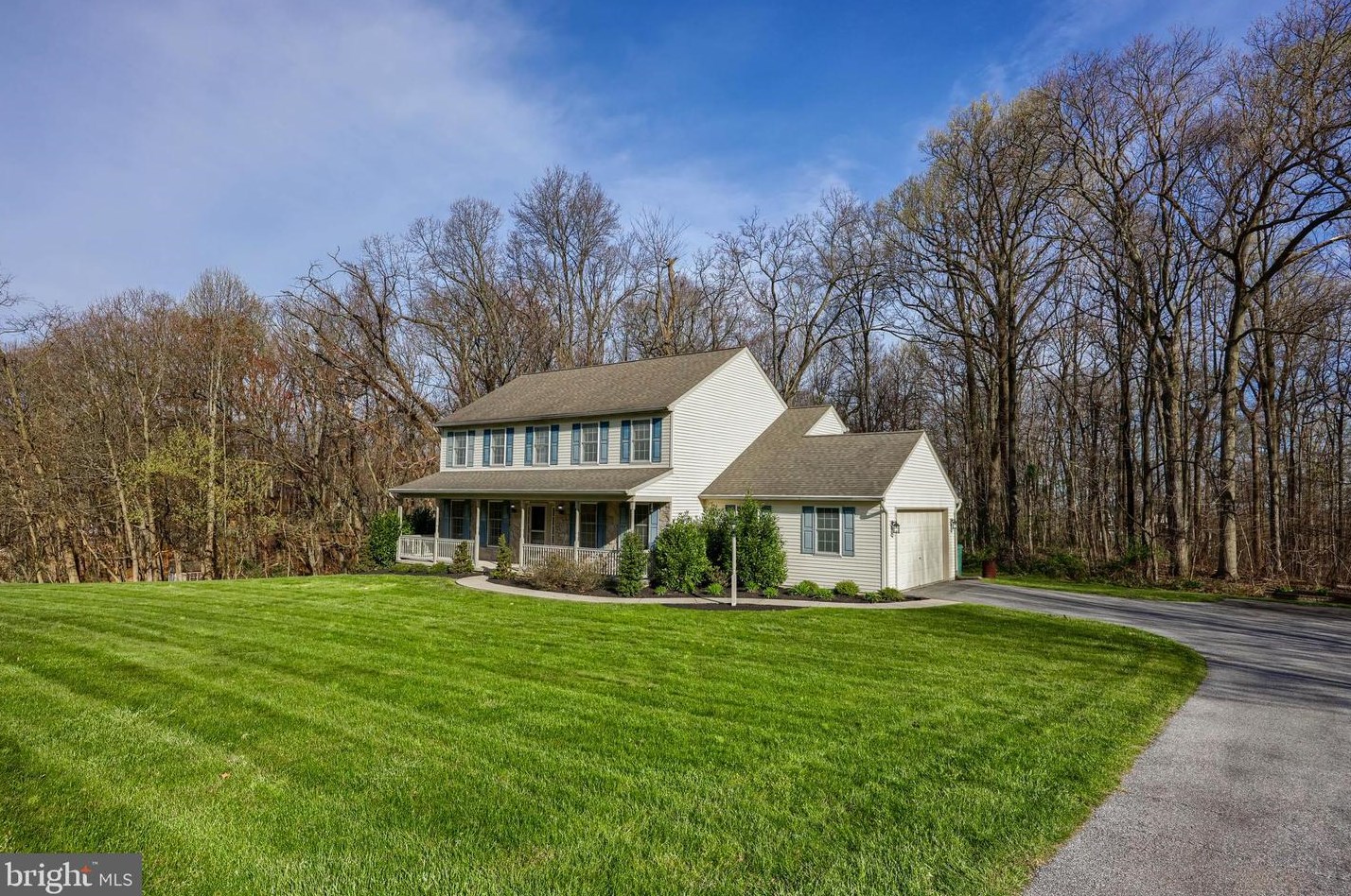 91 Oak Glen Dr, Pequea, PA 17565-9651