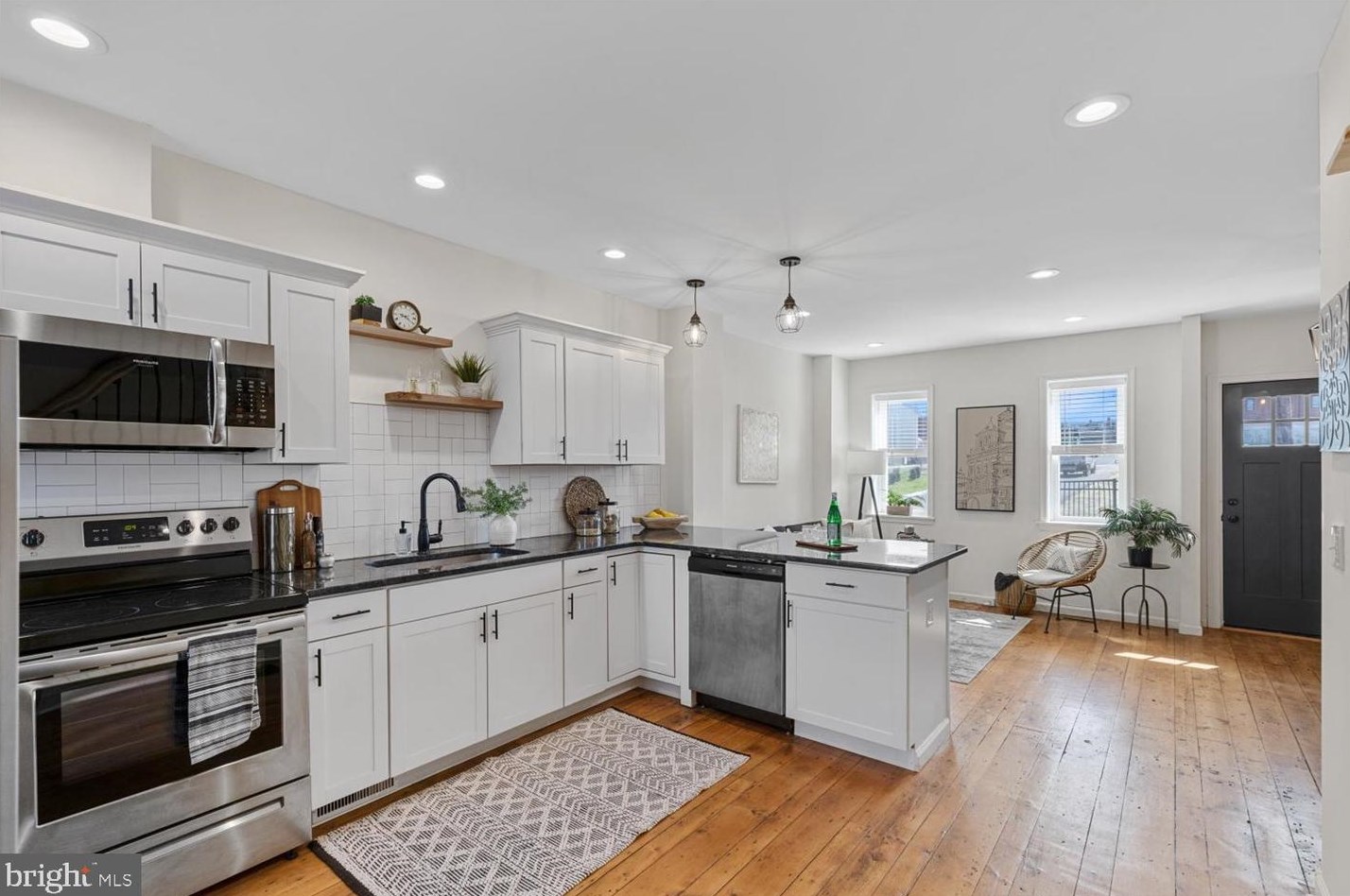 25 Frederick St, Lancaster PA  17603-3060 exterior