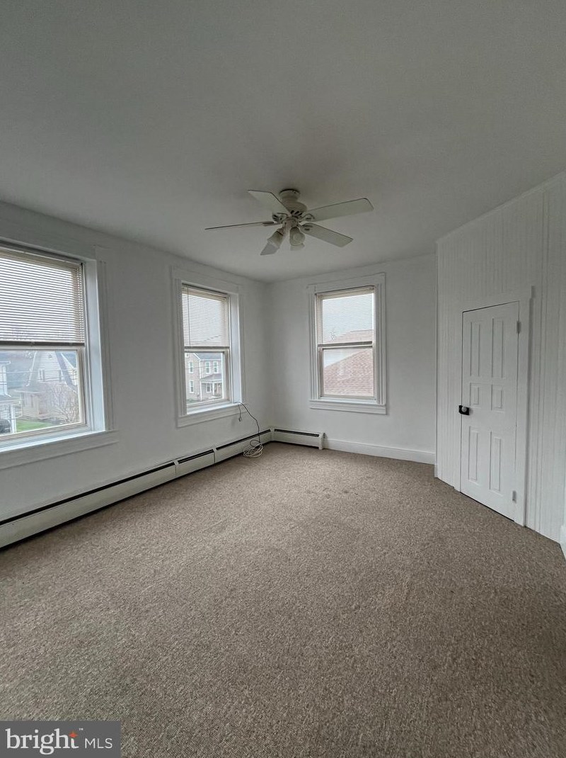 222 E High St #b, Old Line, PA 17545