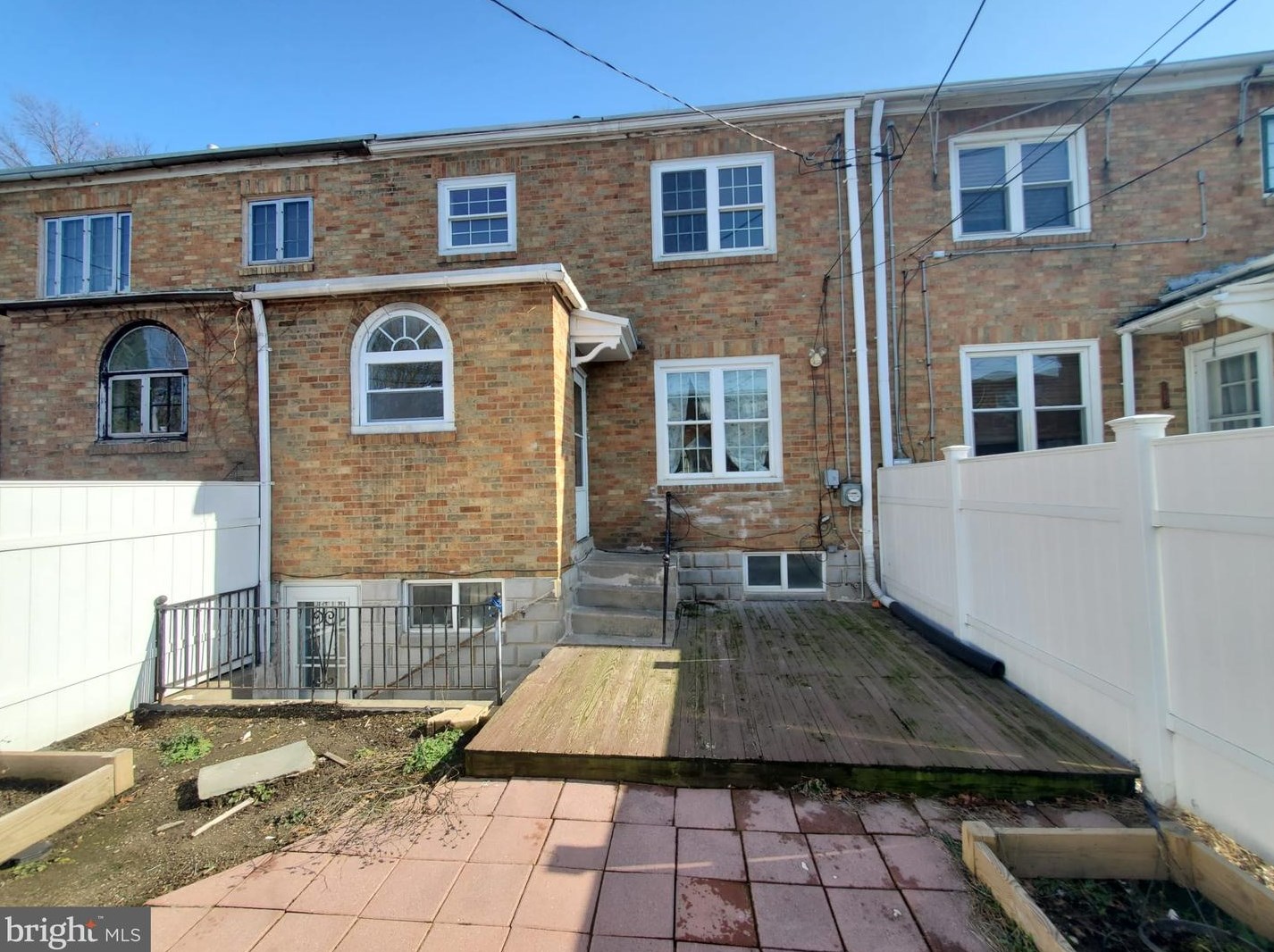 537 Burrowes Ave, Lancaster, PA 17602-2120