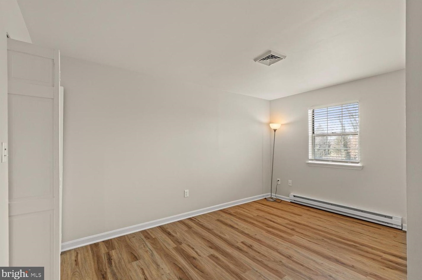 458 Dohner Dr, Lancaster PA  17602-3374 exterior